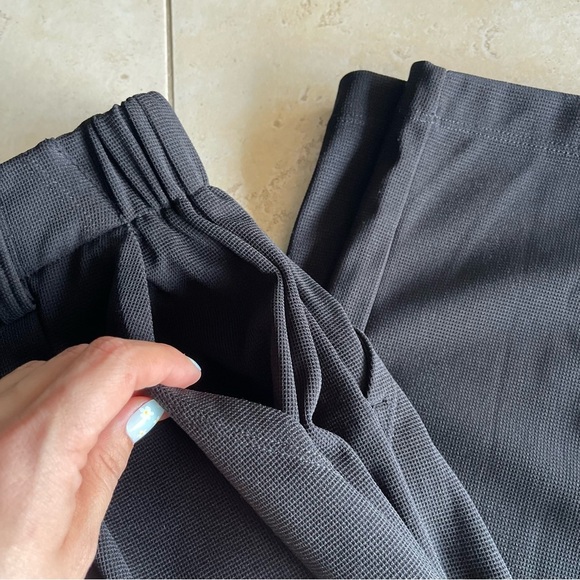 NWOT Cider Black Wide Leg Elastic Waist Stretch Trouser Pants Women's Size Small - Picture 2 of 4